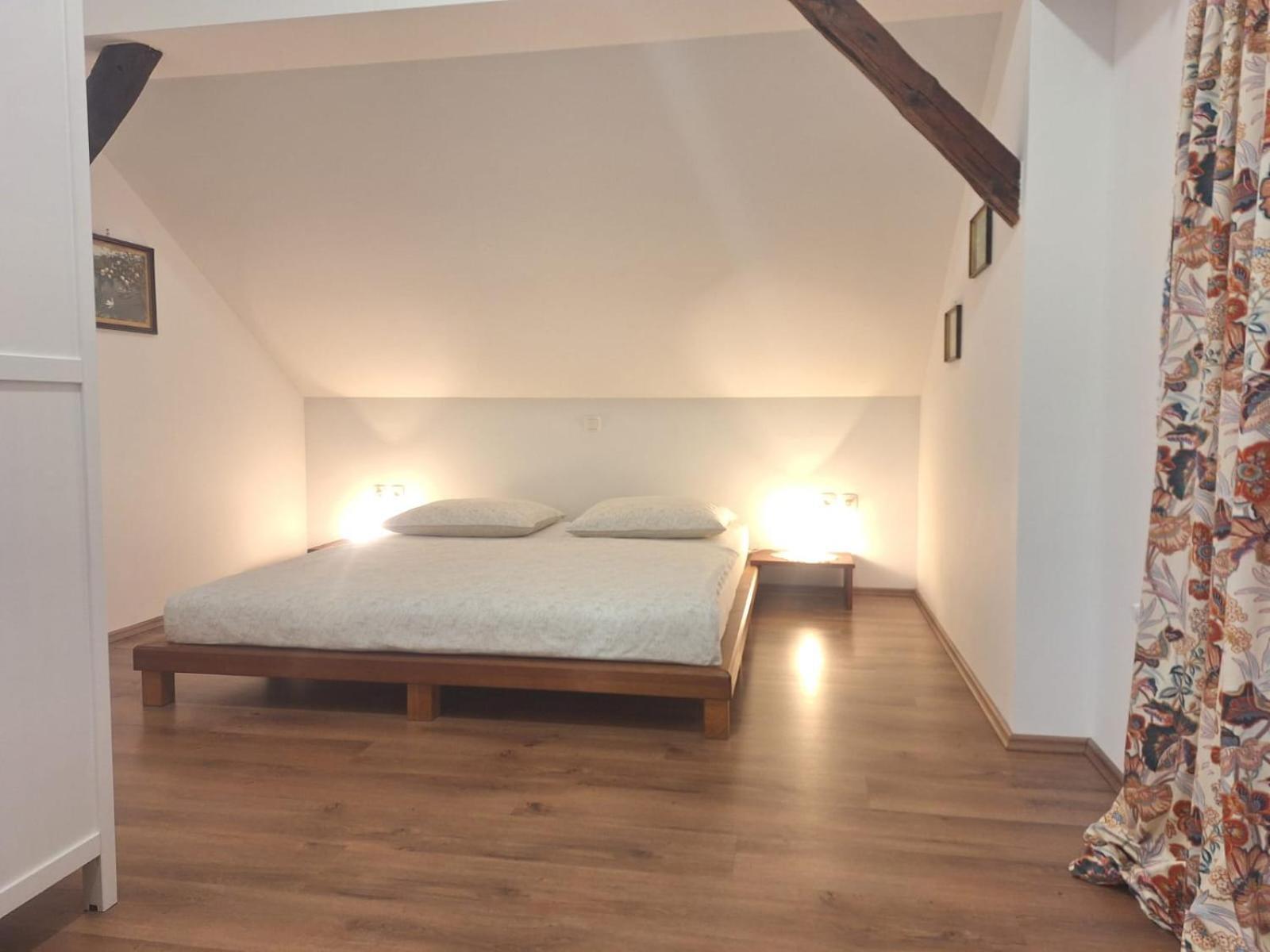 מטליקה Apartma Marija מראה חיצוני תמונה