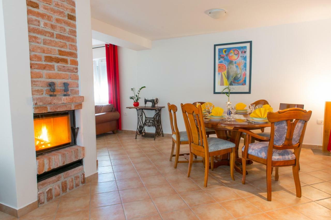 מטליקה Apartma Marija מראה חיצוני תמונה